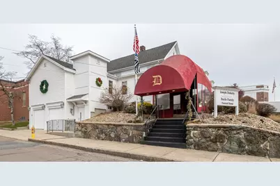 11 Linden Street, Reading, MA 01867 - Photo 1