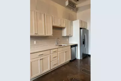 151 Chestnut #406, Springfield, MA 01103 - Photo 13