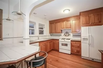 35 Greycliff Rd #2, Boston, MA 02135 - Photo 3