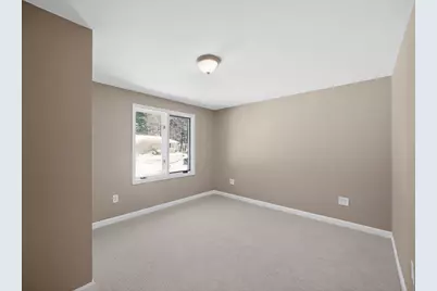 39-41 Neillian St, Bedford, MA 01730 - Photo 35