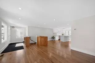 39-41 Neillian St, Bedford, MA 01730 - Photo 7