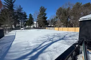 41 Neillian St, Bedford, MA 01730 - Photo 33