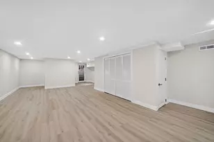 41 Neillian St, Bedford, MA 01730 - Photo 29