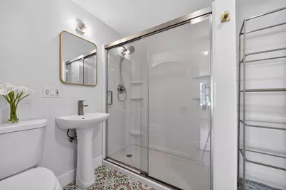 41 Neillian St #41, Bedford, MA 01730 - Photo 9