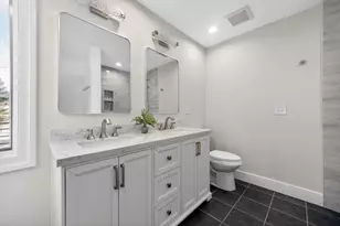 41 Neillian St, Bedford, MA 01730 - Photo 17