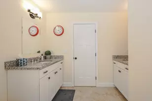 11 Rockingham Rd, Auburn, NH 03032 - Photo 35