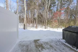 11 Rockingham Rd, Auburn, NH 03032 - Photo 3