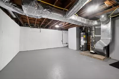 39 Neillian St #39, Bedford, MA 01730 - Photo 15