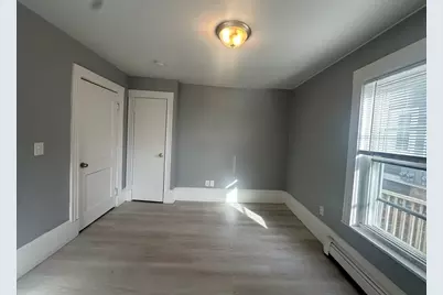 118 Gladstone St #B, Boston, MA 02128 - Photo 9