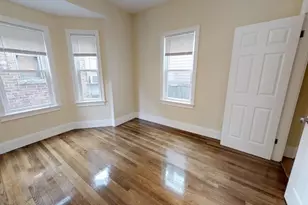 8 Claremon St, Somerville, MA 02144 - Photo 5