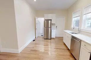 8 Claremon St, Somerville, MA 02144 - Photo 7