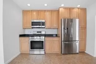 143 Bellevue St, New Bedford, MA 02744 - Photo 5