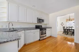 62 Country Way, Dartmouth, MA 02748 - Photo 9