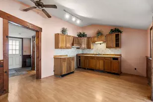 178 Brimfield Rd, Holland, MA 01521 - Photo 25