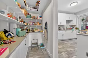 805 Washington St, Brookline, MA 02446 - Photo 5