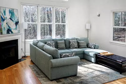 92 Johnson Woods Dr #92, Reading, MA 01867 - Photo 3