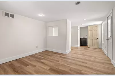 15 Mount Vernon St, Gloucester, MA 01930 - Photo 33