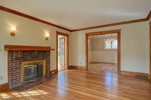 71 Church St, Winchester, MA 01890 - Photo 9