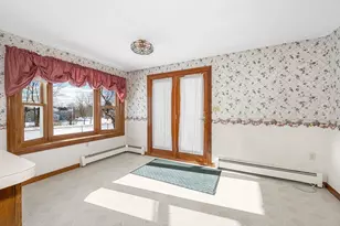 287 Fox Ave, Dracut, MA 01826 - Photo 13