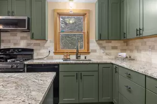 25 Rainbow Ln, Mashpee, MA 02649 - Photo 9