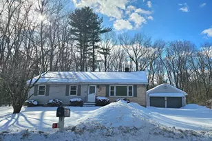 59 N Hatfield Rd, Hatfield, MA 01038 - Photo 1