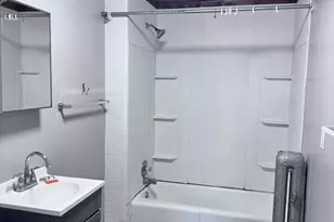 64 Charlotte St, Worcester, MA 01610 - Photo 5