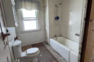 92 Chace Rd, Freetown, MA 02717 - Photo 9