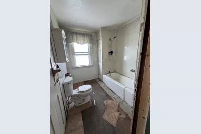 92 Chace Rd, Freetown, MA 02717 - Photo 9