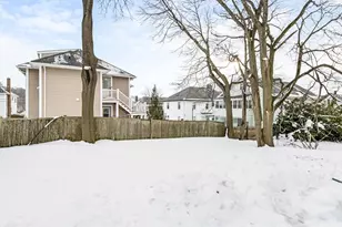 87 Lowell Ave, Watertown, MA 02472 - Photo 33