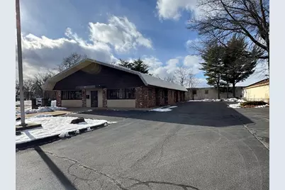 1142 Berkshire Ave, Springfield, MA 01151 - Photo 5