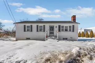 97 Bassett Ln, Barnstable, MA 02601 - Photo 1