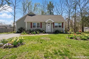 24 Holly St, Billerica, MA 01821 - Photo 1