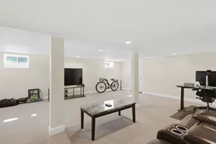 24 Holly St, Billerica, MA 01821 - Photo 23