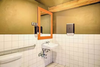 1635 Grand Army Of The Republic Hwy, Swansea, MA 02777 - Photo 7