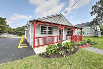 1635 Grand Army Of The Republic Hwy, Swansea, MA 02777 - Photo 13