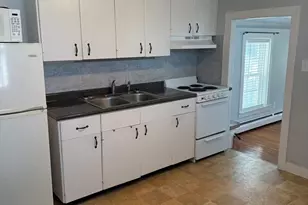 198 Main St, Fairhaven, MA 02719 - Photo 9