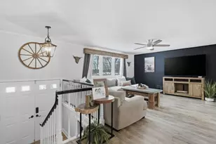 28 Old Jarvis Ave, Holyoke, MA 01040 - Photo 3