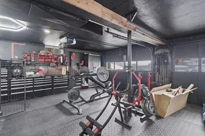 28 Old Jarvis Ave, Holyoke, MA 01040 - Photo 21