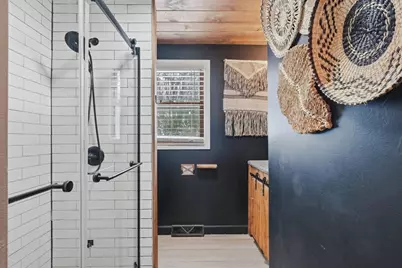 28 Old Jarvis Ave, Holyoke, MA 01040 - Photo 13