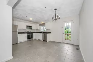 42 Rogers St, Tewksbury, MA 01876 - Photo 5