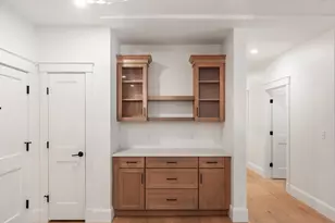 134 Court St, Plymouth, MA 02360 - Photo 9