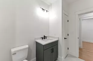 134 Court St, Plymouth, MA 02360 - Photo 19