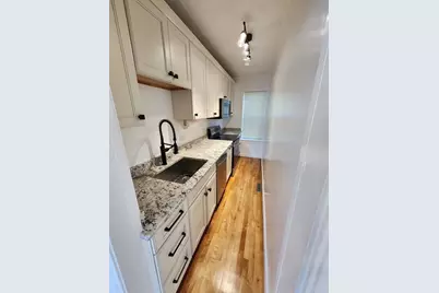 24 Ingleside Avenue, Worcester, MA 01604 - Photo 5