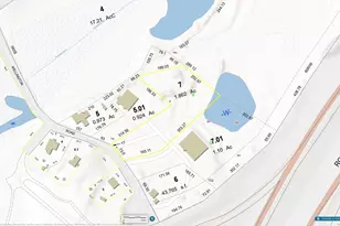 9 B Wellington Rd, Oxford, MA 01540 - Photo 3