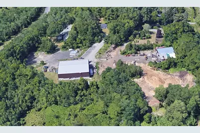 9 B Wellington Rd, Oxford, MA 01540 - Photo 5