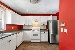 26 Sagamore St, Lynn, MA 01902 - Photo 7