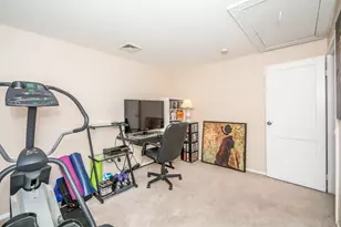 40 Roberts Dr, Bedford, MA 01730 - Photo 13