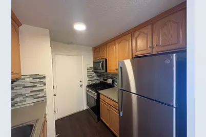 339 Pawtucket #19, Lowell, MA 01854 - Photo 9