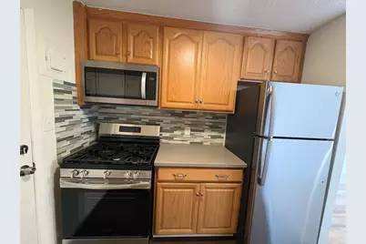 339 Pawtucket #19, Lowell, MA 01854 - Photo 11