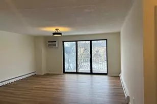 339 Pawtucket, Lowell, MA 01854 - Photo 5